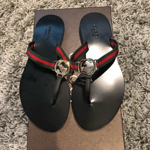 Gucci Shoes - Gucci Flat thong Size 5 Brand NEW! Gucci Shoes - Gucci Flat thong Size 5 Brand NEW!